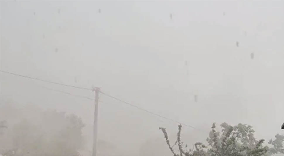 62b49f79944cd-nevrijeme .jpg
